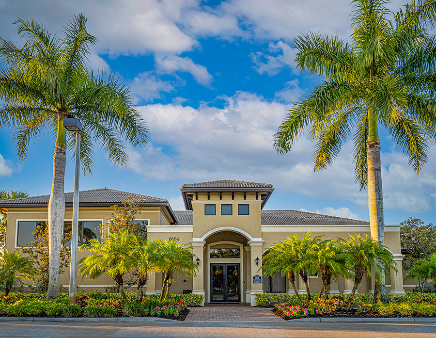 Marbella Lakes Amenities Clubhouse