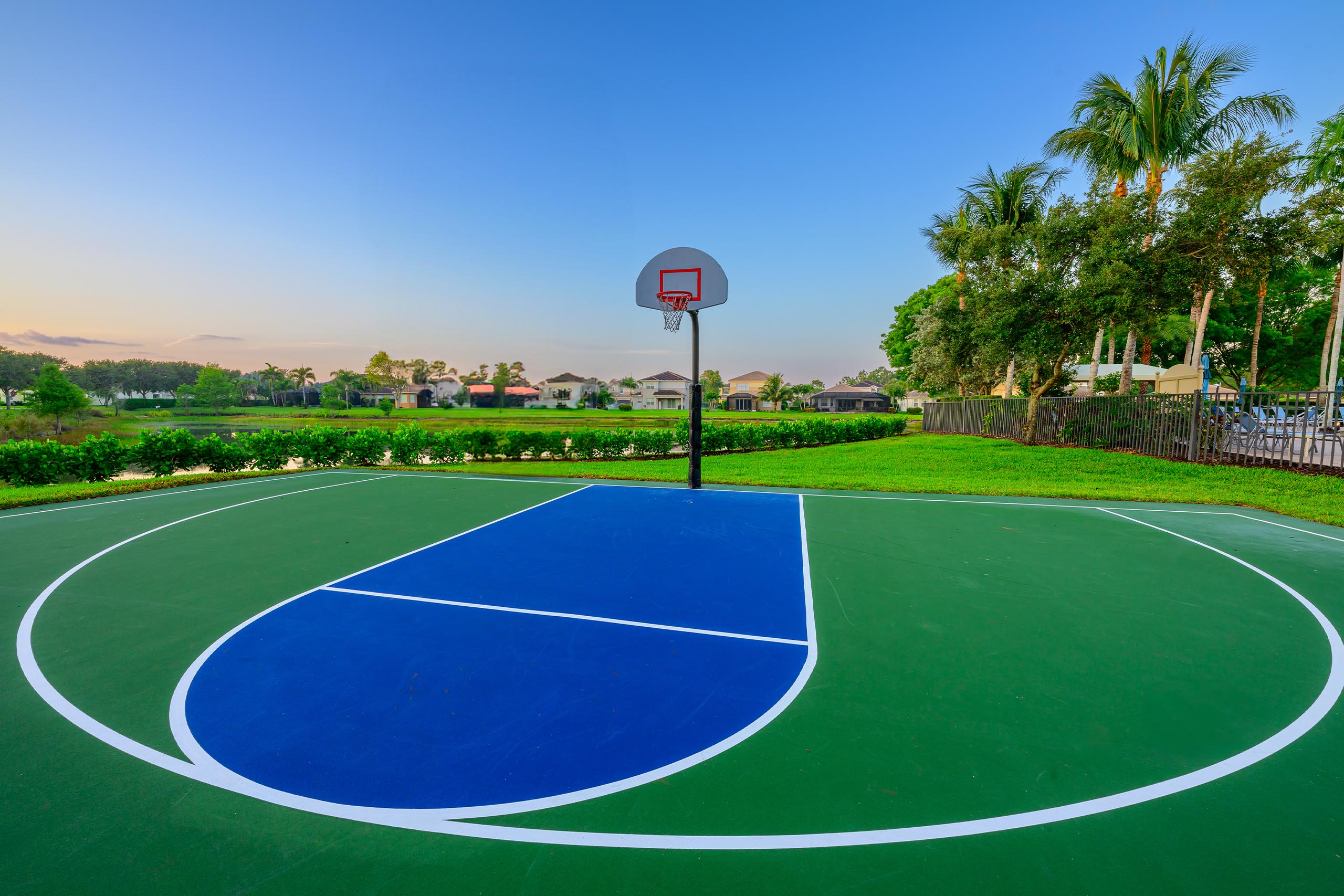 Marbella Lakes Basketball Courts